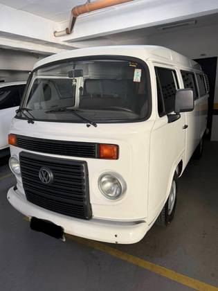 VOLKSWAGEN KOMBI 1.4 MI STD 8V FLEX 4P MANUAL